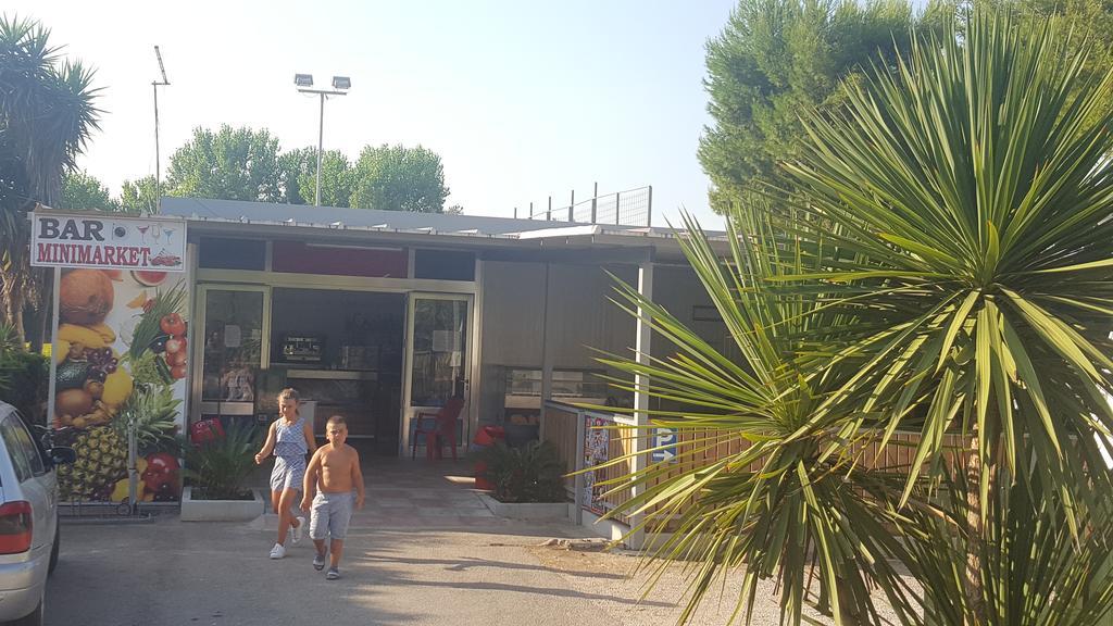 Camping Poseidonia Paestum Luaran gambar